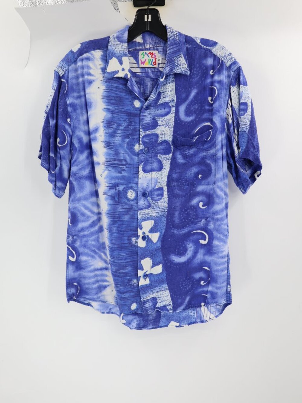 Vintage Jams World Shirt Mens small Blue Floral Hawaiian Tropical Button Up USA